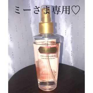 ヴィクトリアズシークレット(Victoria's Secret)のヴィクトリアシークレット ボディミスト　SHEER LOVE(香水(女性用))