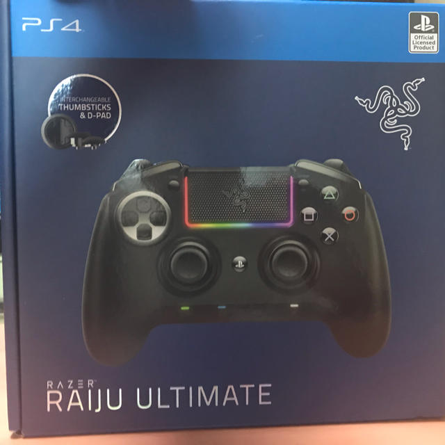 LAZER(レイザー)のRazer Raiju Ultimate ps4コントローラー エンタメ/ホビーのゲームソフト/ゲーム機本体(その他)の商品写真