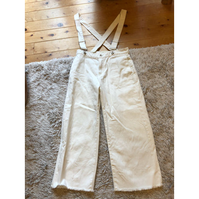 ZARA KIDS(ザラキッズ)のZARA kidsサスペンダーデニム キッズ/ベビー/マタニティのキッズ服女の子用(90cm~)(パンツ/スパッツ)の商品写真