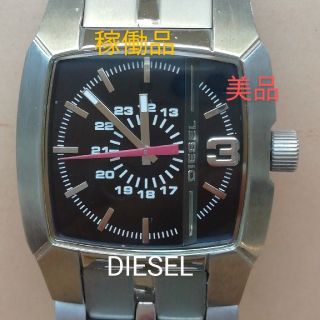 ディーゼル(DIESEL)のナオさん専用　ラ95.　美品　DIESEL　メタルブレス　クォーツ時計　　稼働品(腕時計)