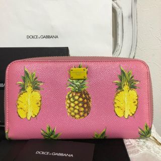 ドルチェアンドガッバーナ(DOLCE&GABBANA)のドルチェアンドガッバーナ　ピンクパイナップル長財布(財布)