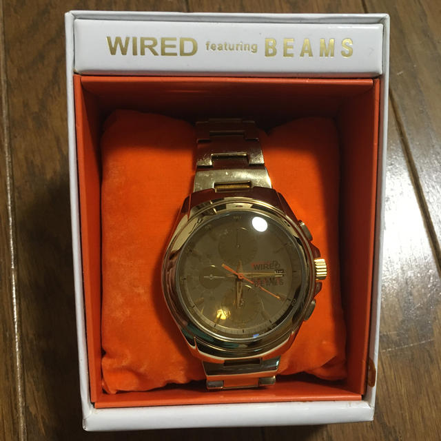 WIRED(ワイアード)の週末限定値下げ　BEAMS WIRED 腕時計　ゴールド　 メンズの時計(腕時計(アナログ))の商品写真
