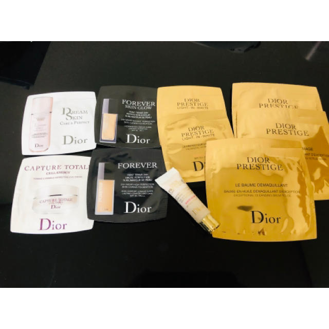 Dior(ディオール)のDior（ディオール）サンプル10点セット コスメ/美容のキット/セット(サンプル/トライアルキット)の商品写真