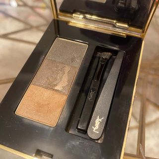 イヴサンローランボーテ(Yves Saint Laurent Beaute)のイヴ・サンローラン　ブロウクチュール　パレット2(パウダーアイブロウ)