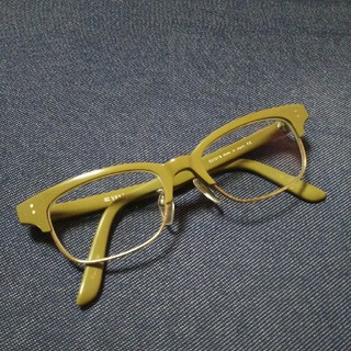 イエローズプラス眼鏡(サングラス/メガネ)