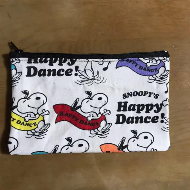 SNOOPY(スヌーピー)の値下げ ★ スヌーピー ペンケース ポーチ 筆箱 小物入れ ポーチ SNOOPY ハンドメイドのファッション小物(ポーチ)の商品写真