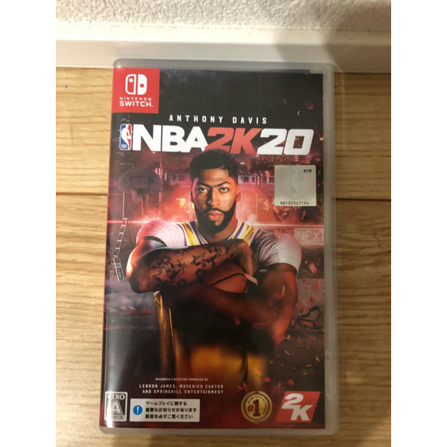 Nintendo Switch(ニンテンドースイッチ)の NBA 2k20 Switch版 エンタメ/ホビーのゲームソフト/ゲーム機本体(家庭用ゲームソフト)の商品写真