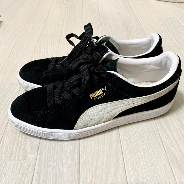 PUMA(プーマ)の【美品‼︎送料無料】PUMA SUEDE CLASSIC+ 27.5センチ メンズの靴/シューズ(スニーカー)の商品写真