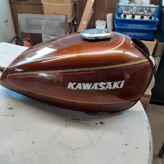 カワサキ(カワサキ)の(R様専用！)カワサキ　Z900　オリジナルペイント　外装セット 自動車/バイクのバイク(パーツ)の商品写真