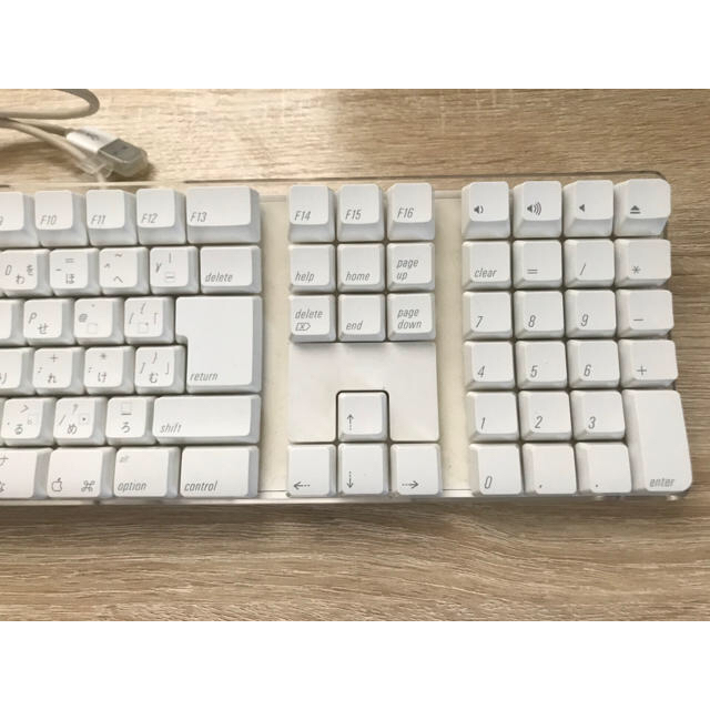 【美品・長期保証】 キーボード APPLE純正品 A1048