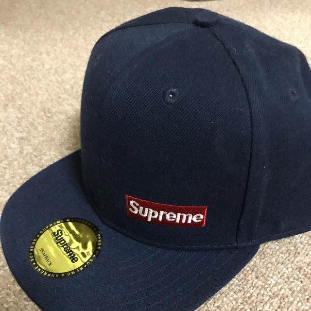 Supreme(シュプリーム)のsupreme キャップ　new era メンズの帽子(キャップ)の商品写真