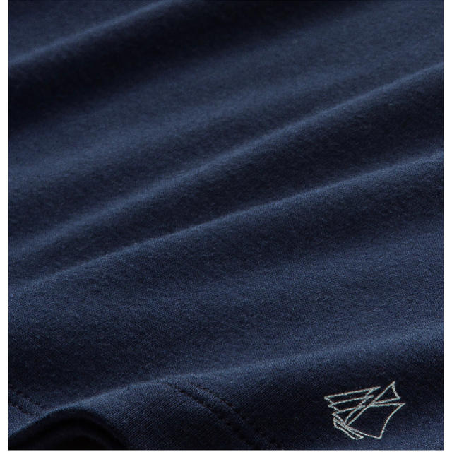 PETIT BATEAU(プチバトー)の【新品】プチバトー 裏起毛タートルネック 長袖Tシャツ ネイビー 8ans キッズ/ベビー/マタニティのキッズ服女の子用(90cm~)(Tシャツ/カットソー)の商品写真