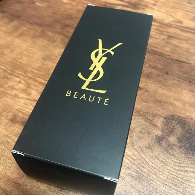 Yves Saint Laurent Beaute(イヴサンローランボーテ)のイヴ・サンローラン　ノベルティ　メイクブラシセット コスメ/美容のキット/セット(コフレ/メイクアップセット)の商品写真