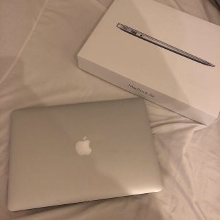 アップル(Apple)のMacBook Air(Early 2015)13.3インチ　中古(ノートPC)