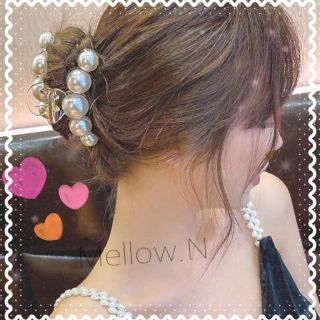 大人かわいい パール ヘアクリップ　ヘアアクセサリー ヘアアレンジ まとめ髪(バレッタ/ヘアクリップ)