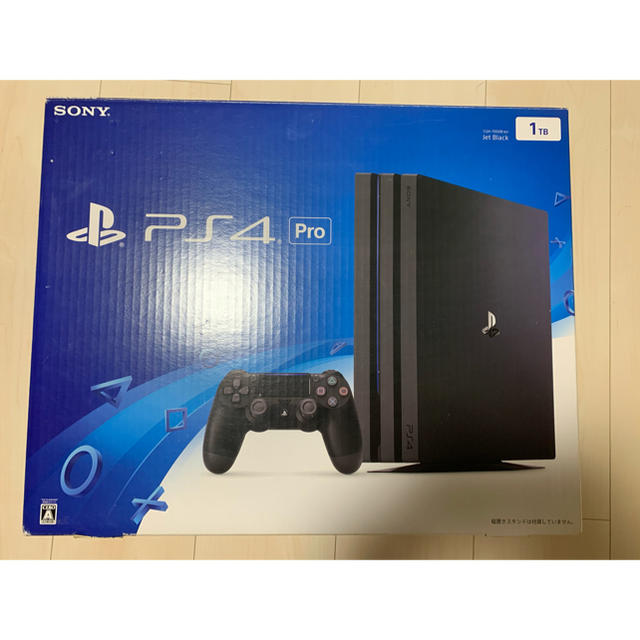 PlayStation4(プレイステーション4)のPlayStation4 Pro 本体　プレイステーション4  エンタメ/ホビーのゲームソフト/ゲーム機本体(家庭用ゲーム機本体)の商品写真