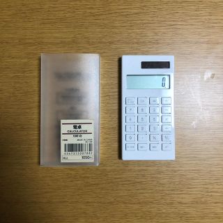 ムジルシリョウヒン(MUJI (無印良品))の無印　電卓　定価税込1050円(オフィス用品一般)