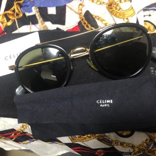 CELINE(サングラス/メガネ ・ ゴールド/金色系)のフリマ CELINE(サングラス/メガネ ・ ゴールド/金色系)のフリマ