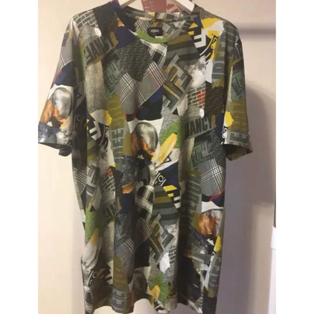 【美品】FENDI Tシャツ XLサイズ