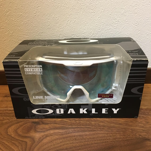 Oakley(オークリー)の【新品未使用】OAKLEY Line Miner ゴーグル プリズムサファイヤ スポーツ/アウトドアのスノーボード(アクセサリー)の商品写真