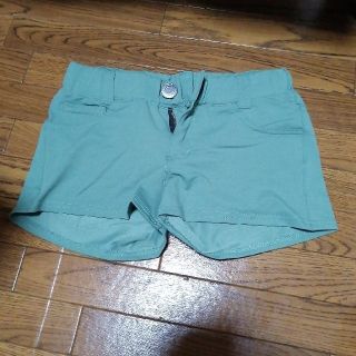 ショートパンツ　グリーン　Sサイズ(ショートパンツ)