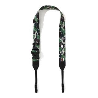 アベイシングエイプ(A BATHING APE)のA BATHING APE ABC CAMO CAMERA WIDE STRAP(その他)