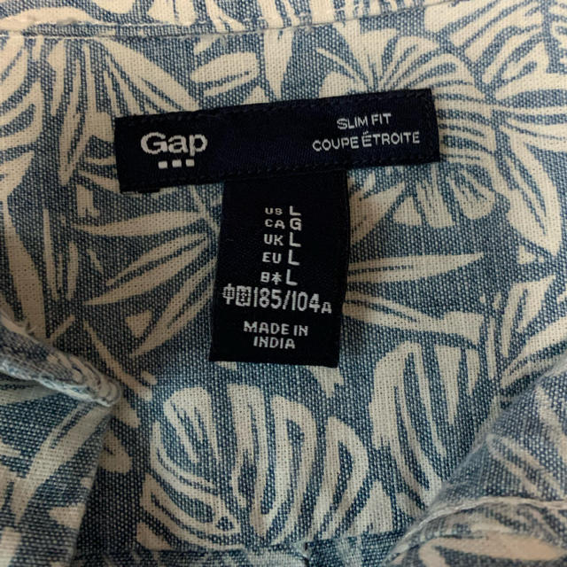 GAP(ギャップ)のGAP アロハ風　半袖シャツ　Ｌサイズ メンズのトップス(シャツ)の商品写真