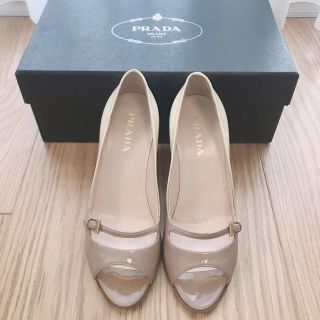 プラダ(PRADA)の美品プラダPRADAベージュグラデーションパンプスCHANELシャネルマルニ(ハイヒール/パンプス)