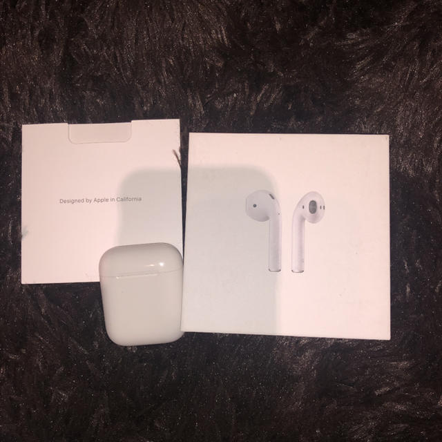 AirPods