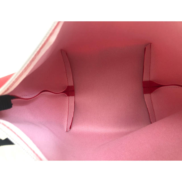 Herve Chapelier(エルベシャプリエ)の最終値下げ！新品　ショルダーバッグ　赤　パプリカ　Mサイズ　ハンドメイド レディースのバッグ(ショルダーバッグ)の商品写真