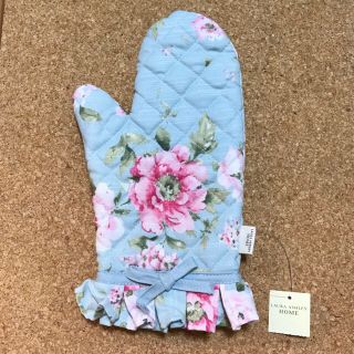 ローラアシュレイ(LAURA ASHLEY)の【未使用品】ローラアシュレイ　ミトン　ミルナーブルー　花柄(収納/キッチン雑貨)