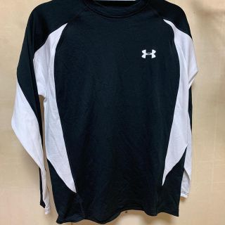 アンダーアーマー(UNDER ARMOUR)のUNDER ARMOUR トレーニングシャツ　長袖　SMサイズ(ウェア)