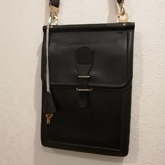 【美品】Dunhill レザースクエアバッグ 本革 ショルダーバッグ ダンヒル