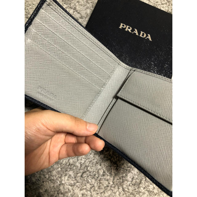 PRADA サフィアーノ　二つ折り財布　メンズ 1