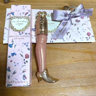 レメルヴェイユーズラデュレ(Les Merveilleuses LADUREE)の◇ ラデュレ リップグロス 04 新品未使用 LADUREE(リップグロス)