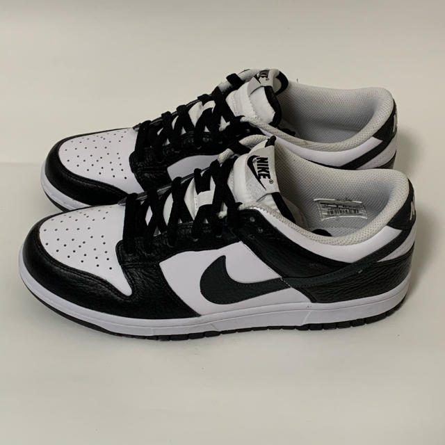 NIKE DUNK LOW 08スニーカー