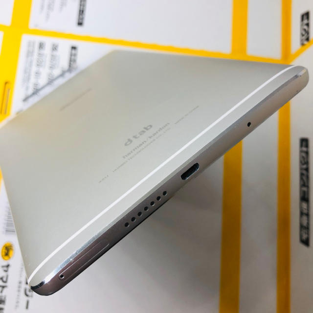 NTTdocomo(エヌティティドコモ)の2-5552 中古！docomo dtab Compact d-01J  スマホ/家電/カメラのPC/タブレット(タブレット)の商品写真