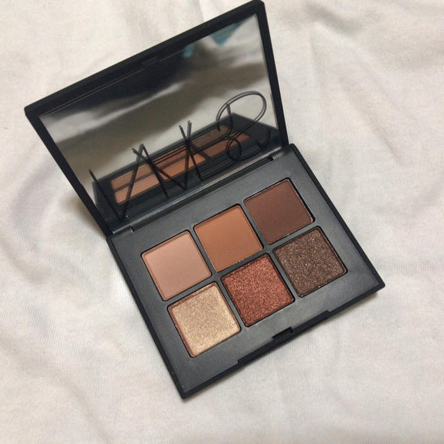 NARS ヴォワヤジュール アイシャドーパレット1191 CK9JYjFg91 ...