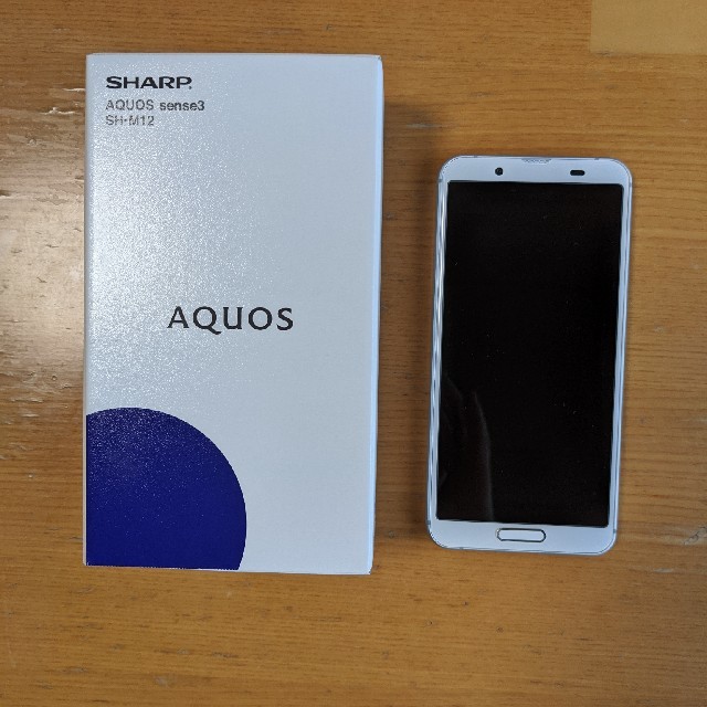 AQUOS  sense3 SH-M12 SIMフリー　シルバーホワイト