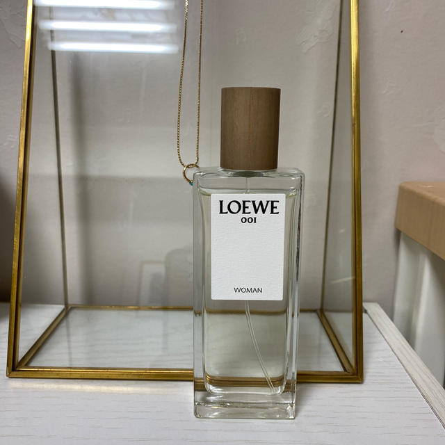 LOEWE(ロエベ)の@y@様専用　ロエベ　001   woman コスメ/美容の香水(香水(女性用))の商品写真