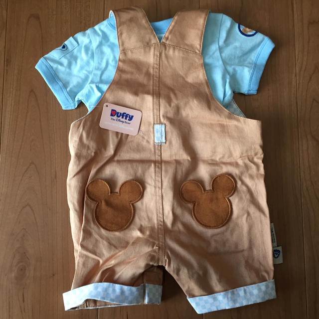 Disney(ディズニー)の★新品★香港ディズニー★ダッフィー★オーバーオール キッズ/ベビー/マタニティのベビー服(~85cm)(ロンパース)の商品写真