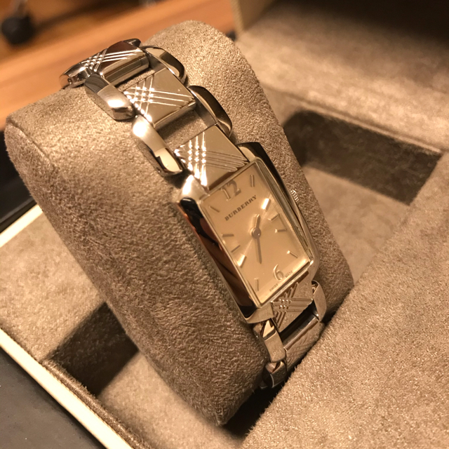 バーバリー 時計 レディース クオーツ BU4212 電池交換済 【未使用