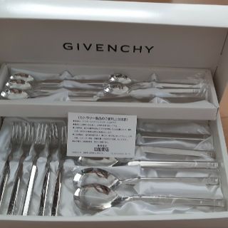 GIVENCHY(スプーン/フォーク)のフリマアイテム一覧 GIVENCHY(スプーン/フォーク)のフリマアイテム一覧