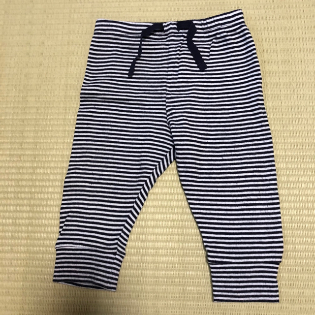 babyGAP(ベビーギャップ)のck様　GAP パンツ2点 キッズ/ベビー/マタニティのベビー服(~85cm)(パンツ)の商品写真