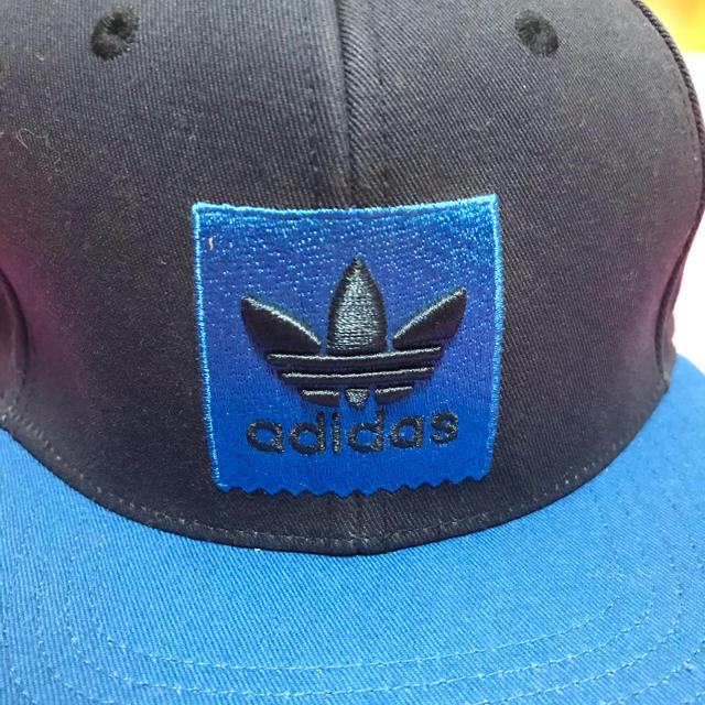 adidas(アディダス)のadidas originals キャップ　ブルー メンズの帽子(キャップ)の商品写真