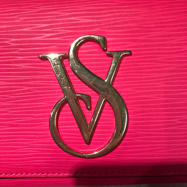 Victoria's Secret(ヴィクトリアズシークレット)の最終値下げ！ヴィクトリアズシークレット　財布 レディースのファッション小物(財布)の商品写真