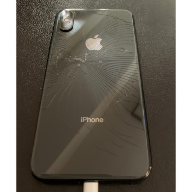 Apple iPhone Xs black 256 GB docomo simフリーの通販 by あこ's shop｜アップルならラクマ - 好評高評価