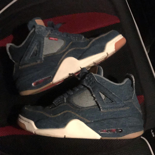 NIKE(ナイキ)のAJ4 Levi's 26cm メンズの靴/シューズ(スニーカー)の商品写真