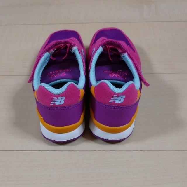 New Balance(ニューバランス)のニューバランス キッズ スニーカー YV996TMG 20.0cm キッズ/ベビー/マタニティのキッズ靴/シューズ(15cm~)(スニーカー)の商品写真