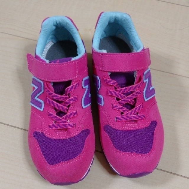 New Balance(ニューバランス)のニューバランス キッズ スニーカー YV996TMG 20.0cm キッズ/ベビー/マタニティのキッズ靴/シューズ(15cm~)(スニーカー)の商品写真